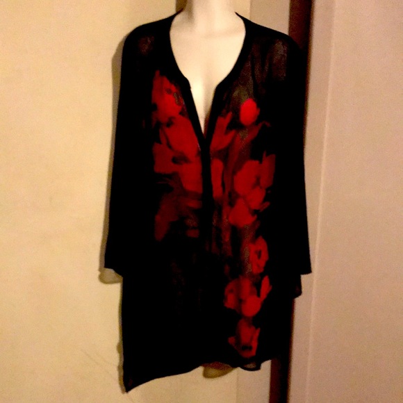 le chateau Tops - Beautiful blouse bold print three-quarter length sleeve